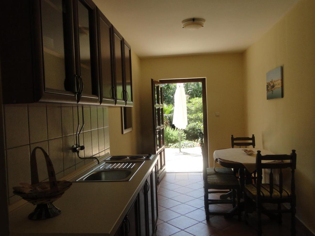 Villa Agava Vrboska Esterno foto