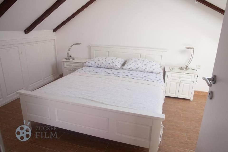 Villa Agava Vrboska Esterno foto